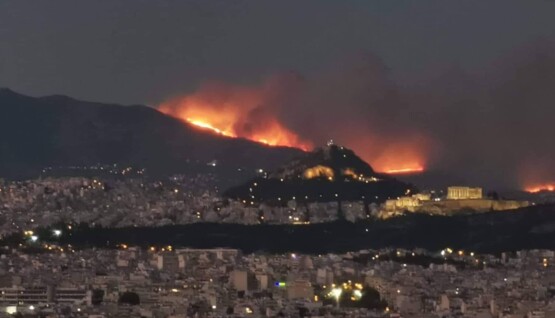 Incendio forestal en Atenas
